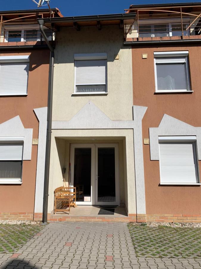 Indi Apartman Siófok Exterior foto