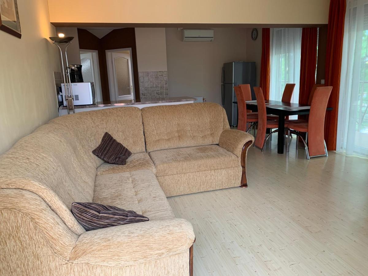 Indi Apartman Siófok Exterior foto